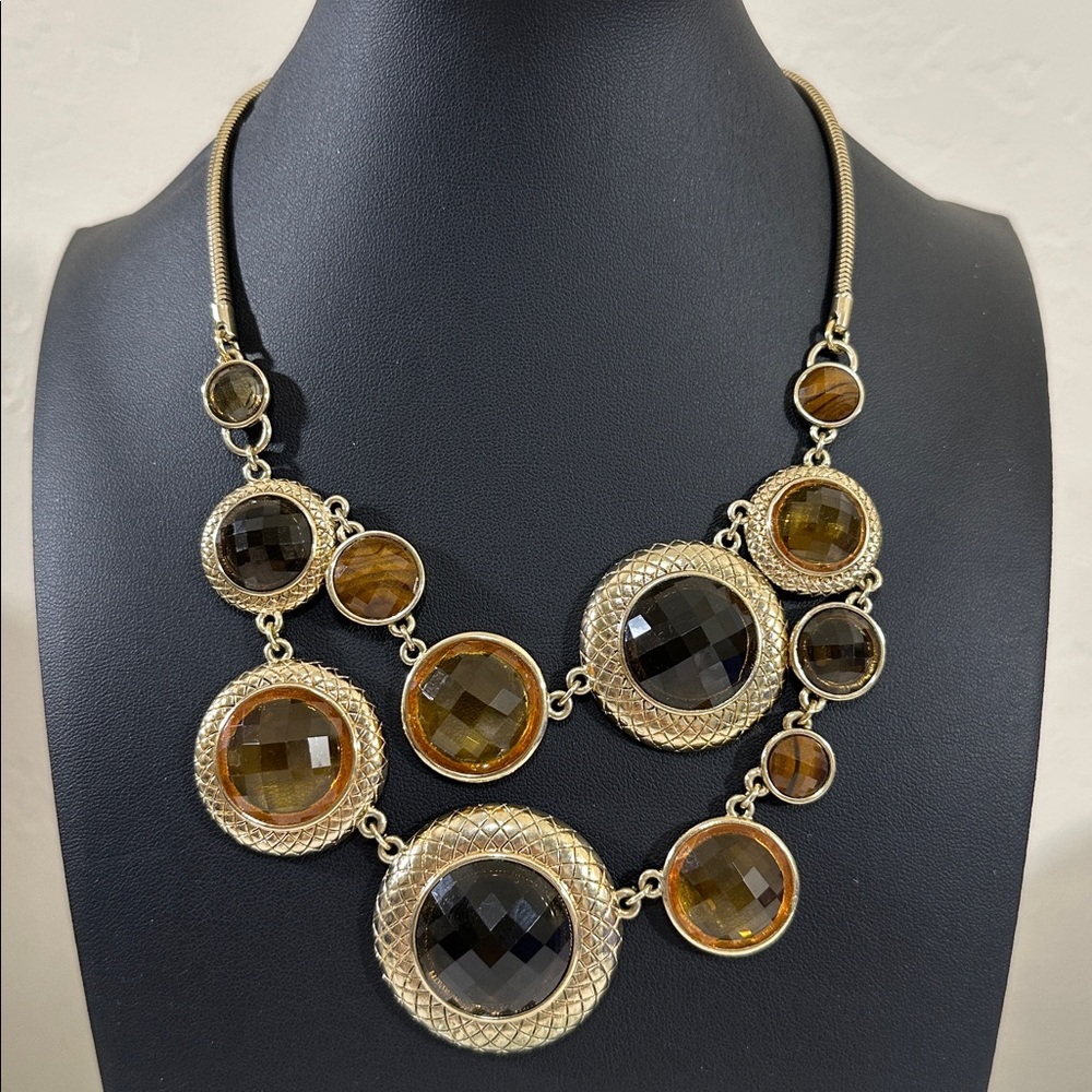 Liz Claiborne Vintage 1990’s Gold Tone Statement Necklace With Faucet Cabochons